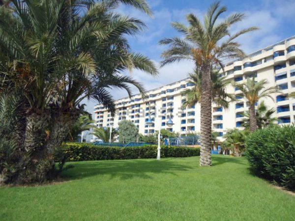 Apartamento resort primera linea playa Patacona